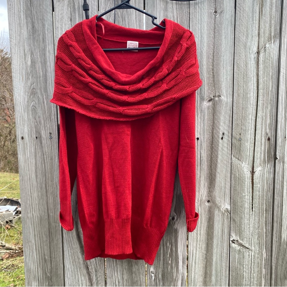 Y2K‎ Vintage Canyon River Blues M Off Shoulder Red Sweater